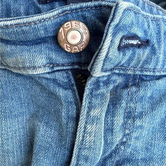 GAP Hadley Comfort Stretch Demin Jean Short Classic Everyday Women's size 8 - Picture 7 of 9